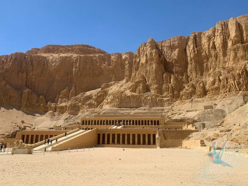 Экскурсия в Луксор из Шарм Эль Шейха. Храм Хатшепсут